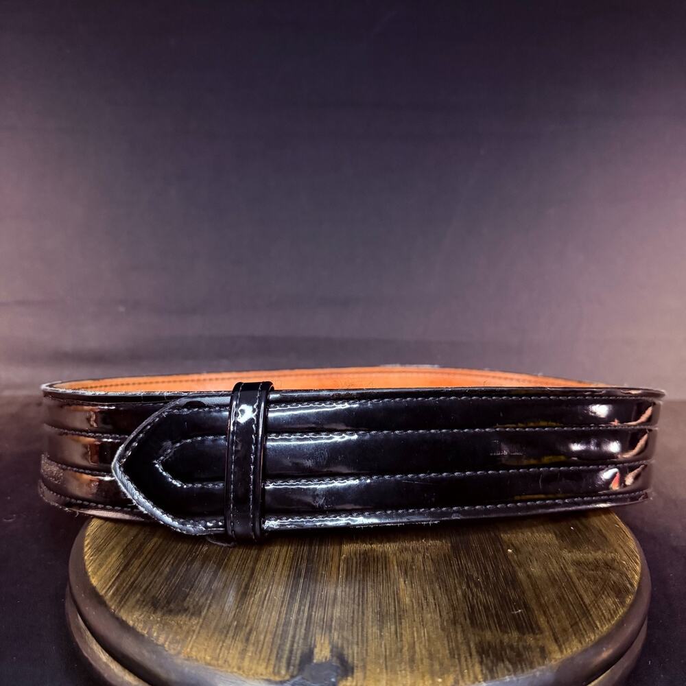 Don Hume Buckleless Duty Belt Size 34" Black Hi Gloss Leather 2.25" Wide B120